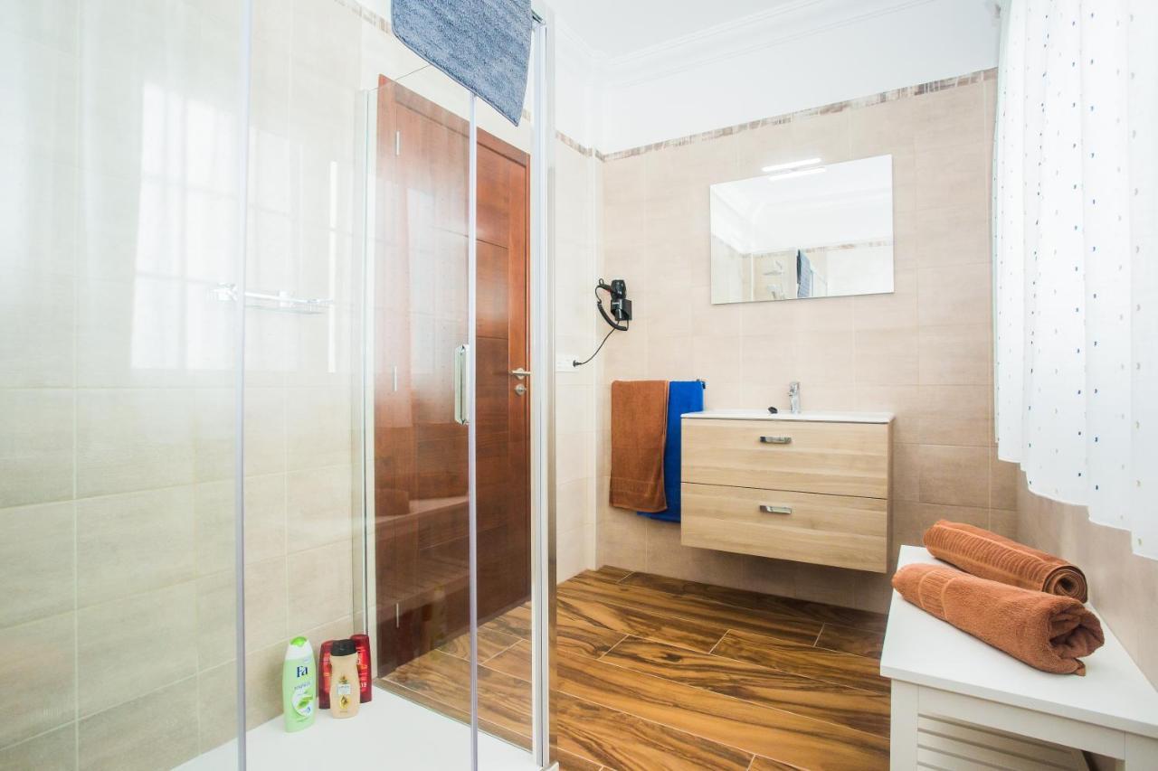 Apartamento Juan Y Juani Lanzarote Wifi Free Arrecife Kültér fotó